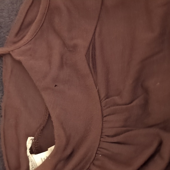 Lot of 3 Women's Shirts 2 Bikini Strap Shirts and 1 Scoop Neck T-shirt - Picture 14 of 16